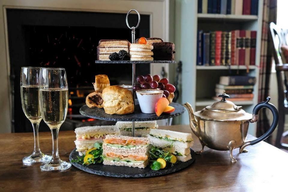 The Loch Lomond Arms Hotel Luss Eksteriør bilde