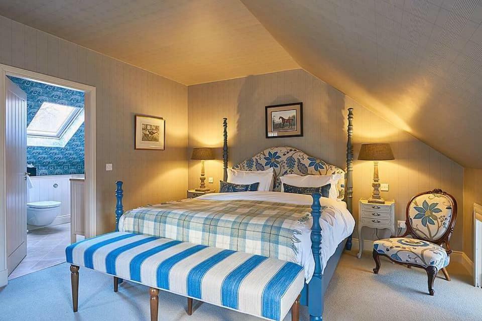 The Loch Lomond Arms Hotel Luss Rom bilde